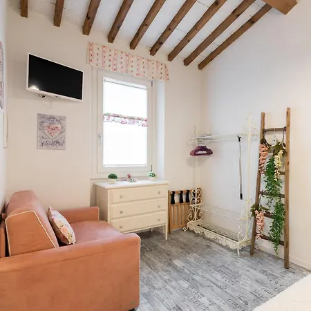 Apartament Casa Ornella Gioiellino In Centro Florencja